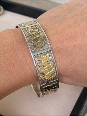 Vintage Sterling Silver Floral Bangle Bracelet